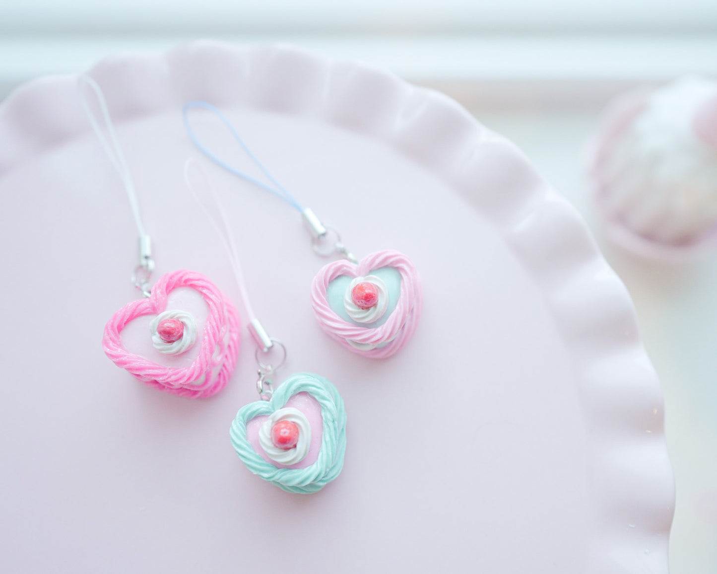Vintage Ichigo Heart Cake Charm
