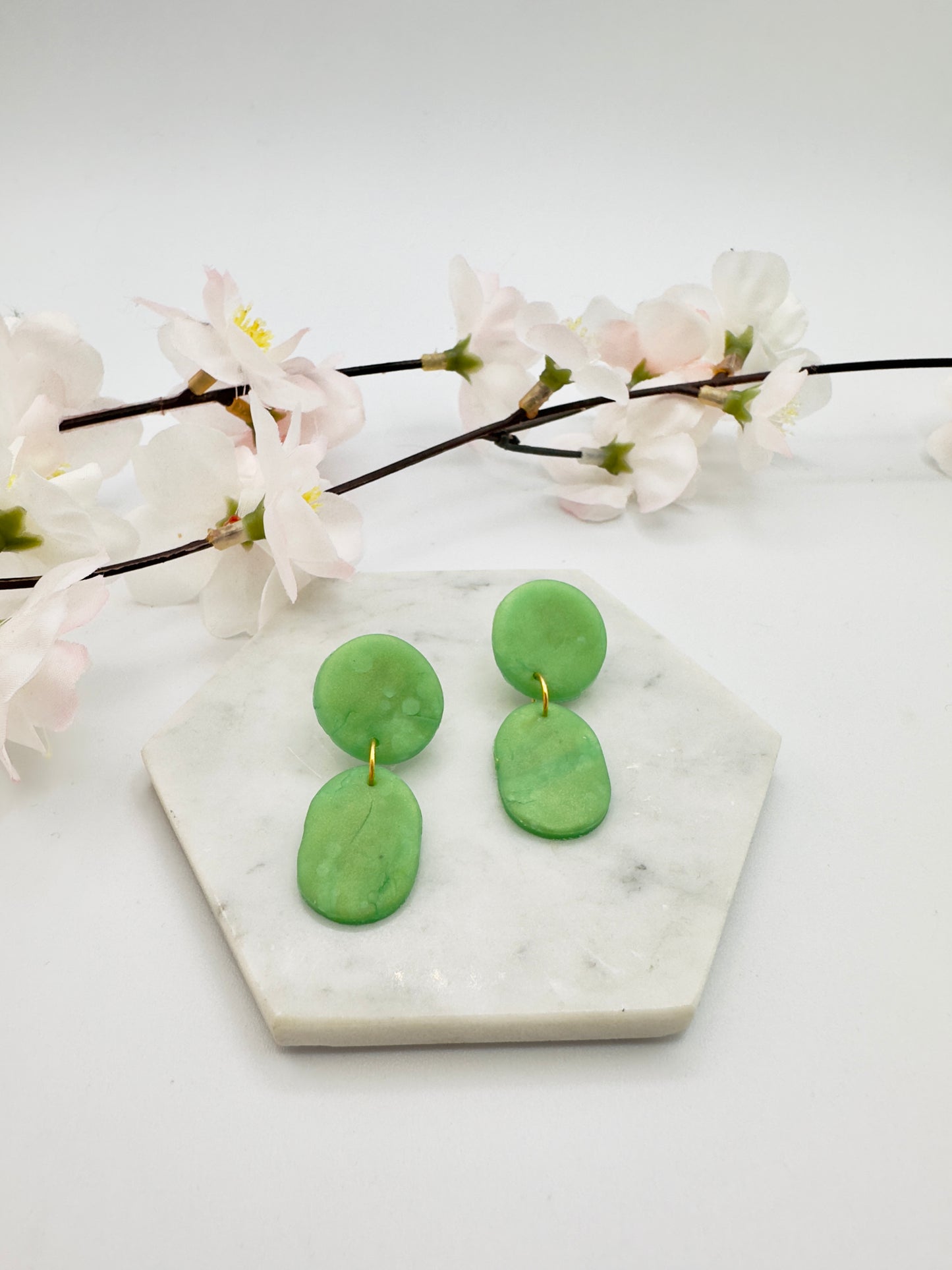Circle Pebble Earrings - Green