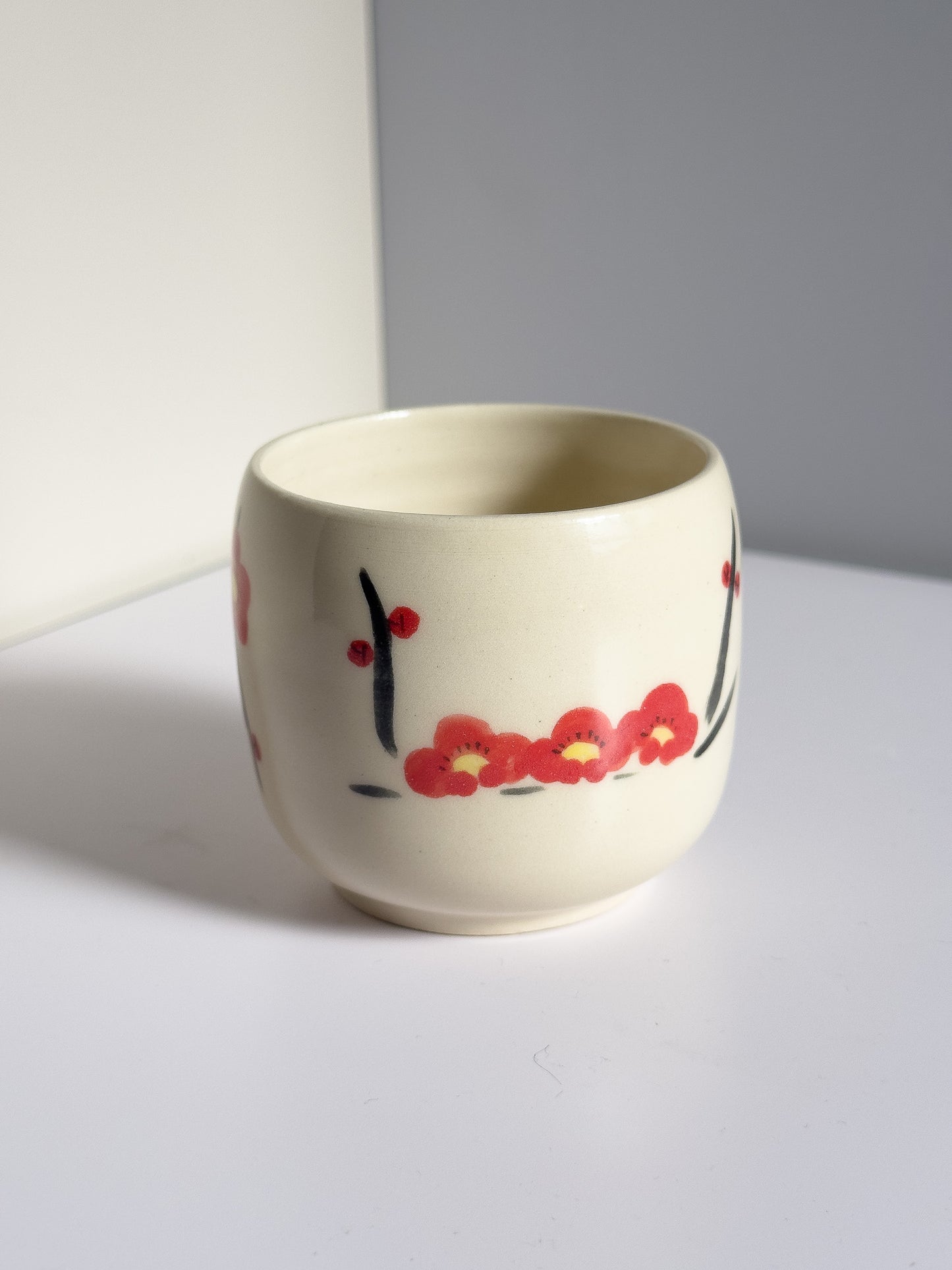 Red Flowers Illustrated Cup