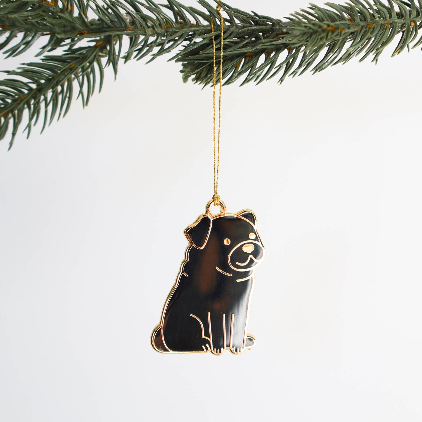 Pug Ornament: Creme / Black