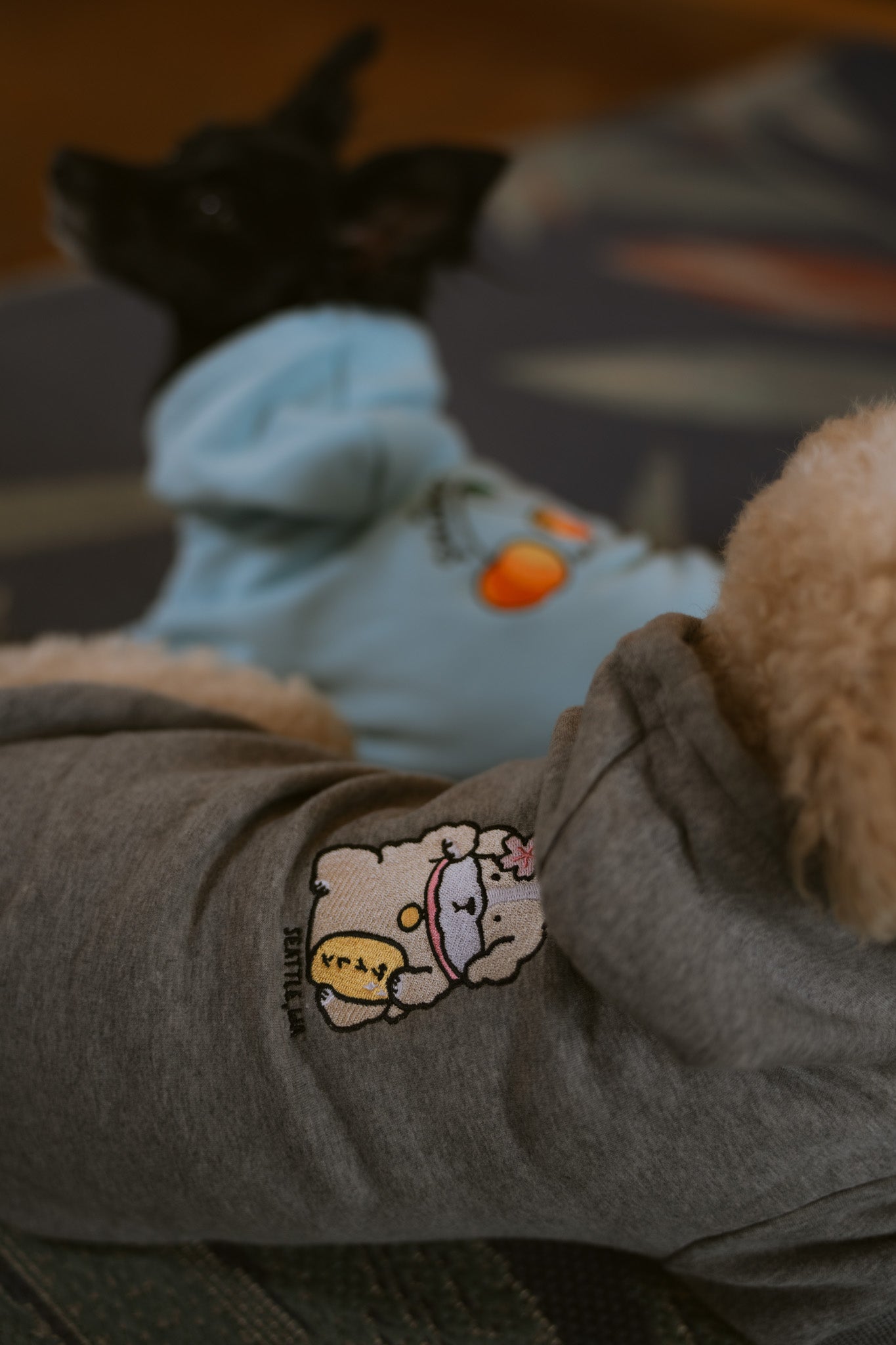 Maneki Dog Dog Hoodie - Grey