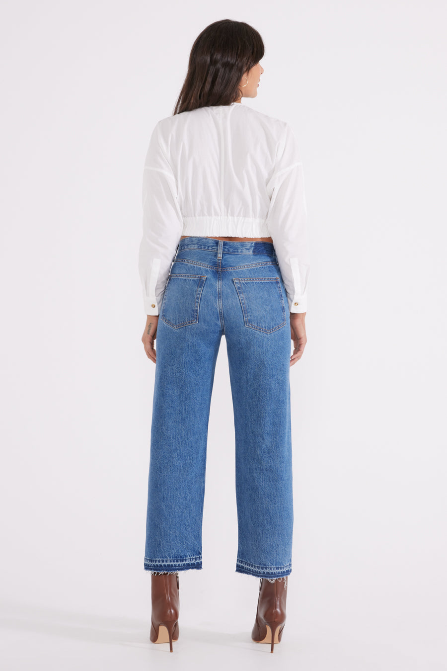 Cielo Tyler Straight Crop