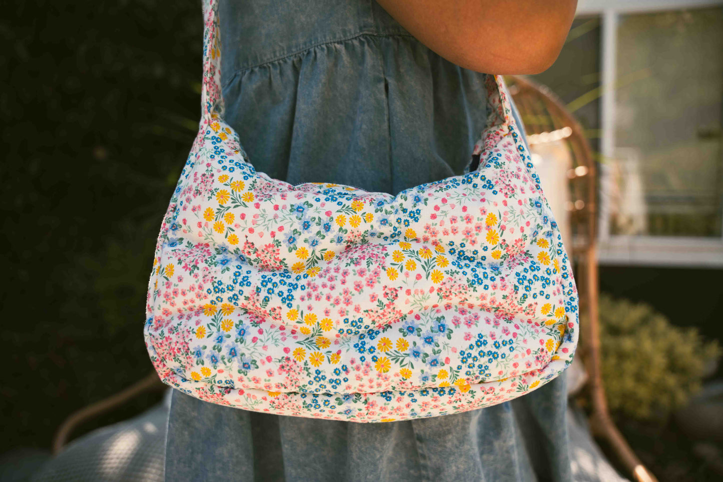 White Garden Wavy Furoshiki Bag