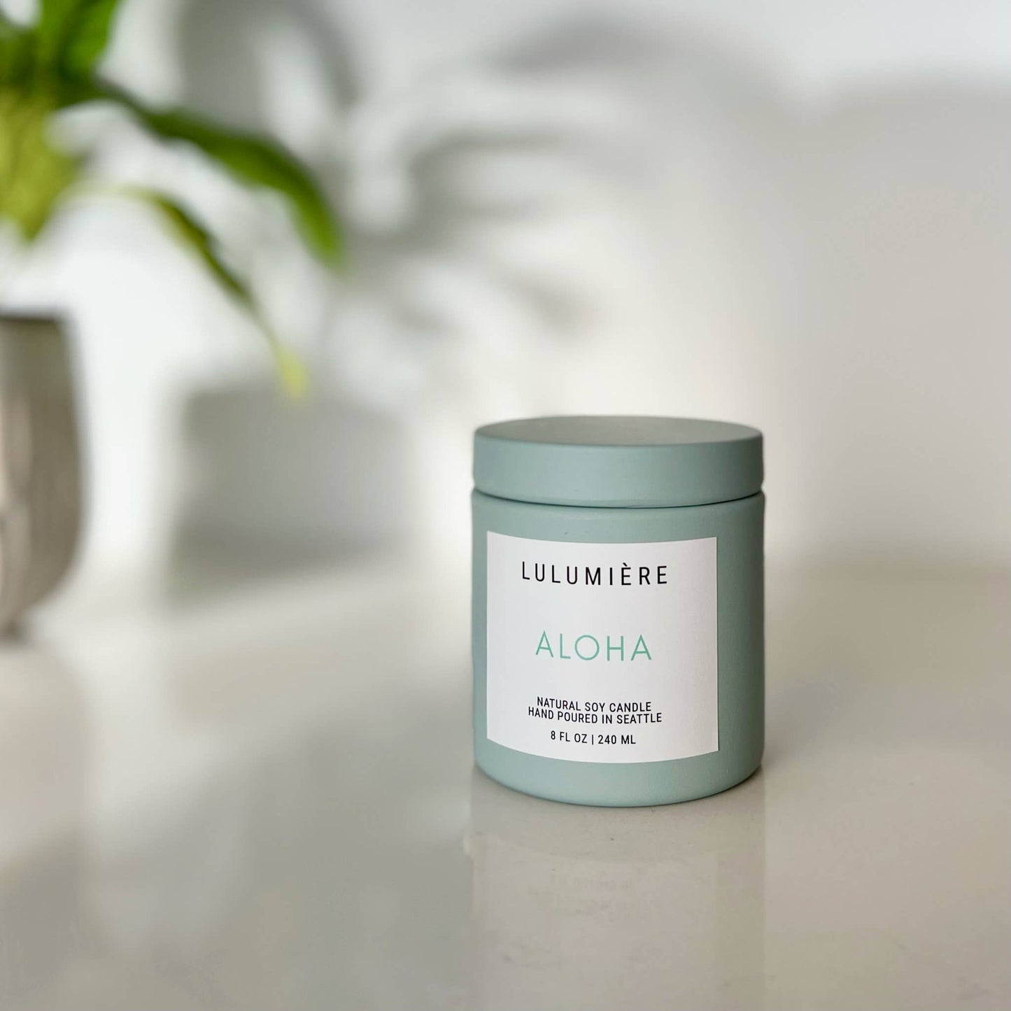 Aloha Prisma Tin Candle
