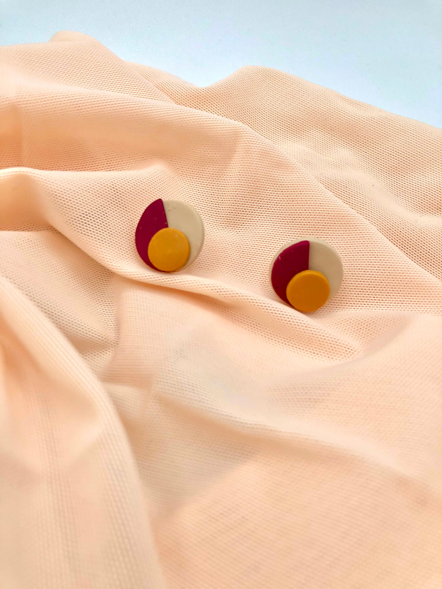 Dot Studs - Red Mustard Mod
