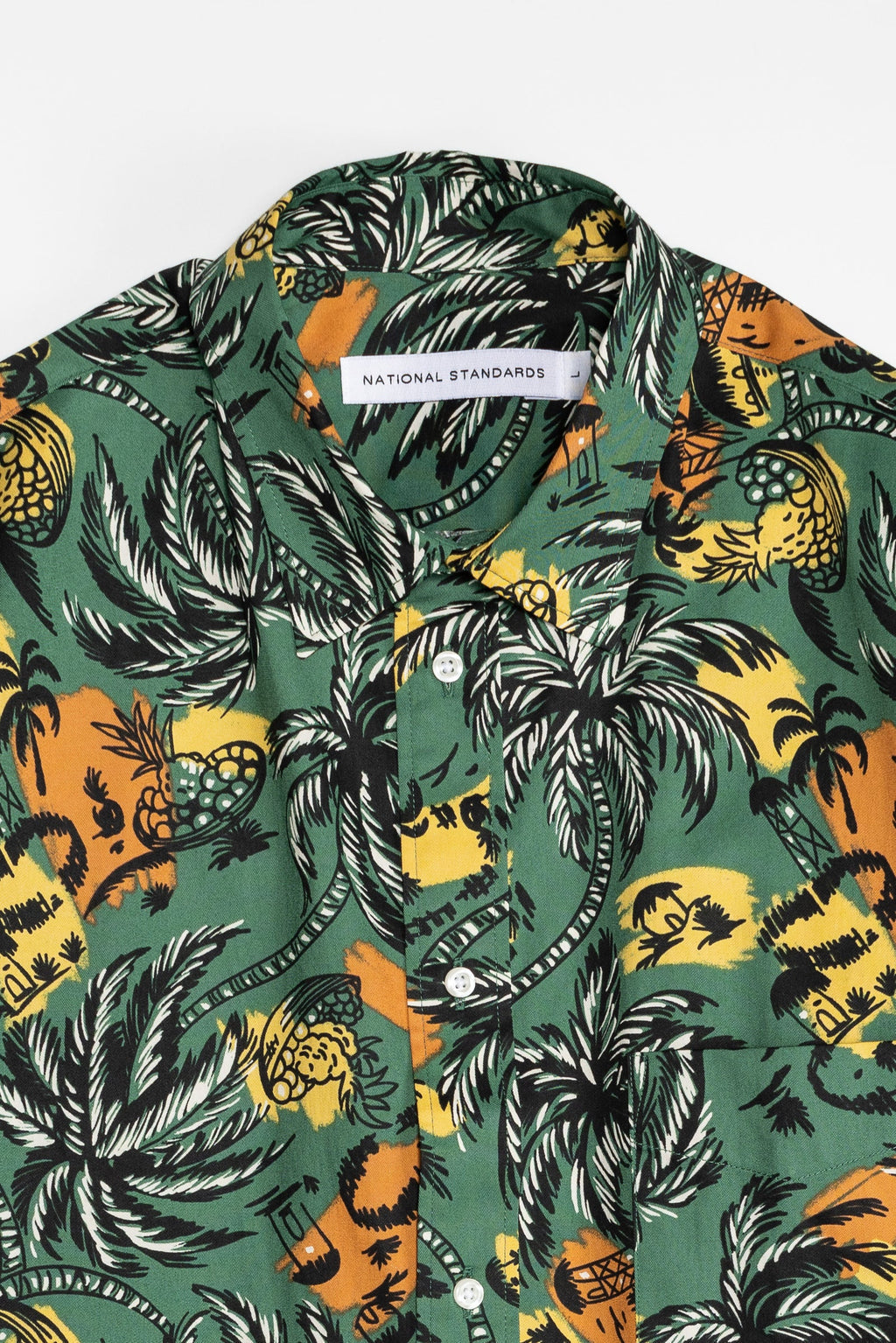 Shortsleeve Green Tropical Print