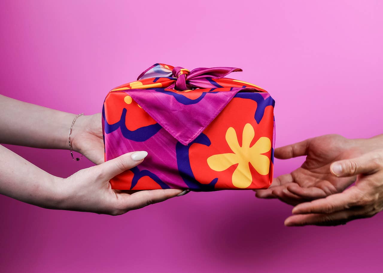 Furoshiki Reusable Japanese Fabric Gift Wrap Red Flowers