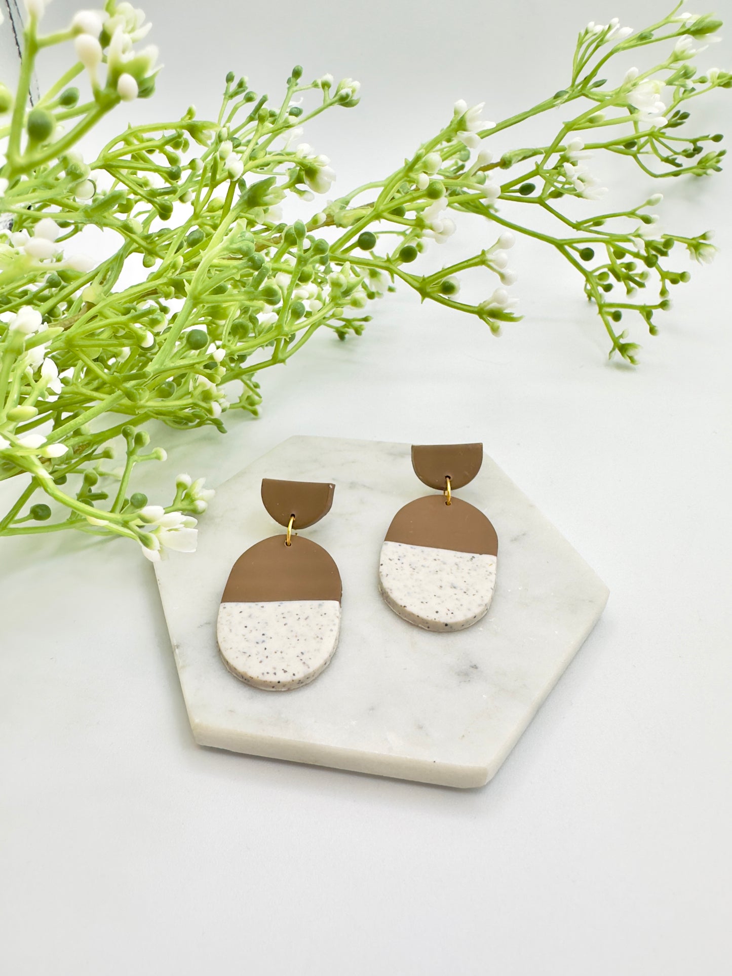 Over the Moon Earrings - Brown/Speckled white