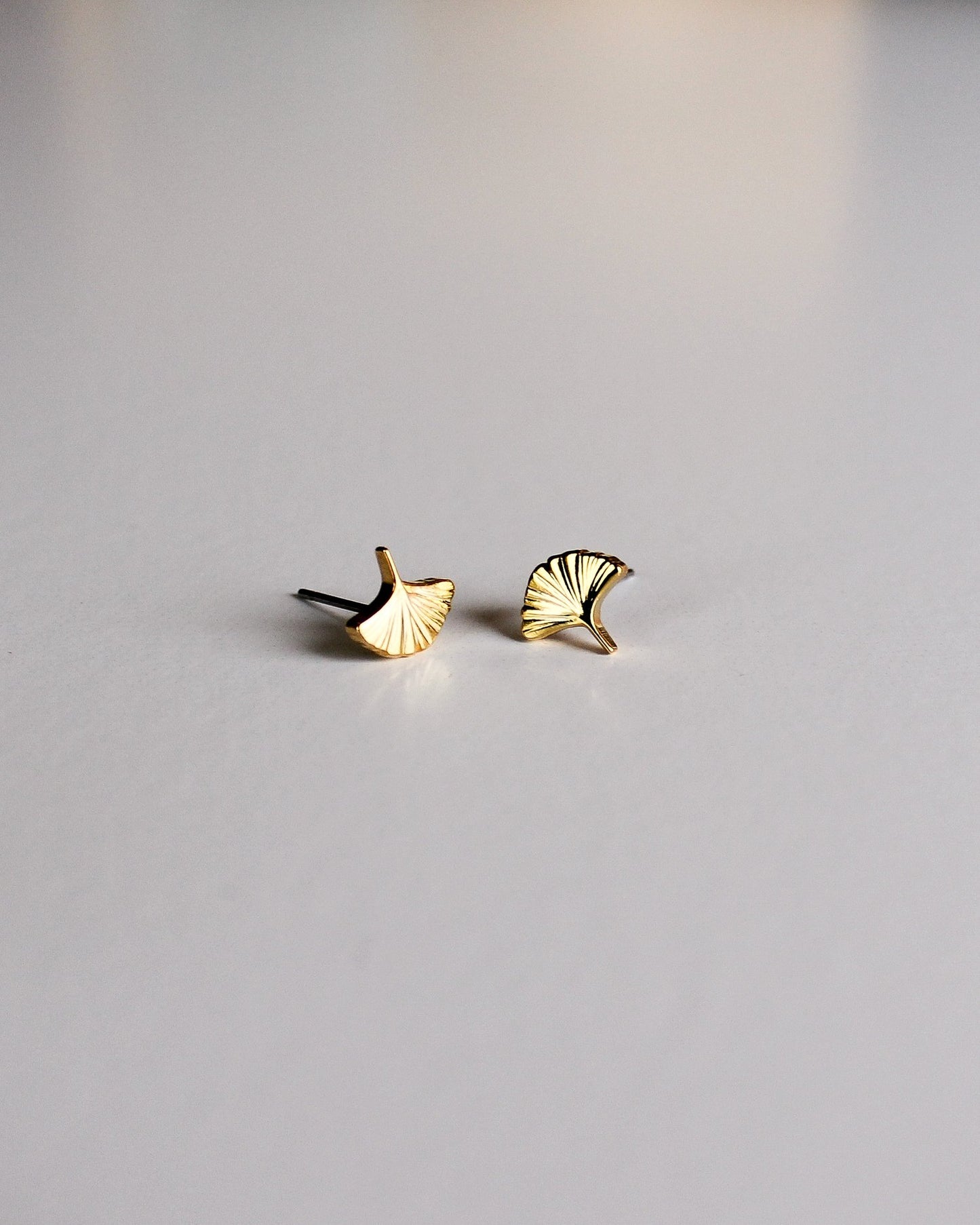 Ginkgo Studs