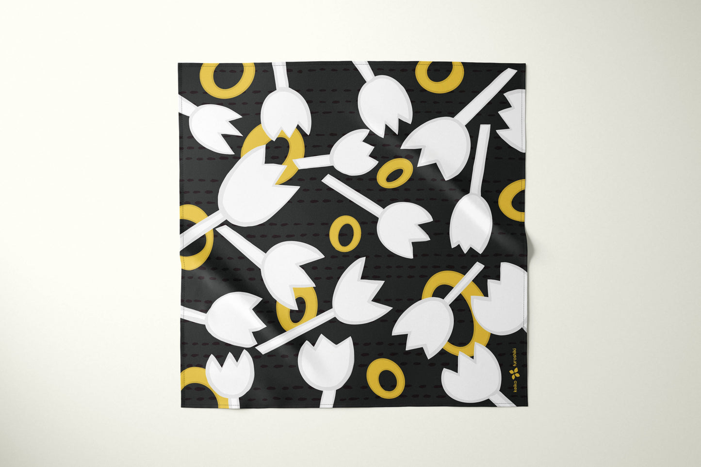 Furoshiki Reusable Japanese Fabric Gift Wrap White Tulip