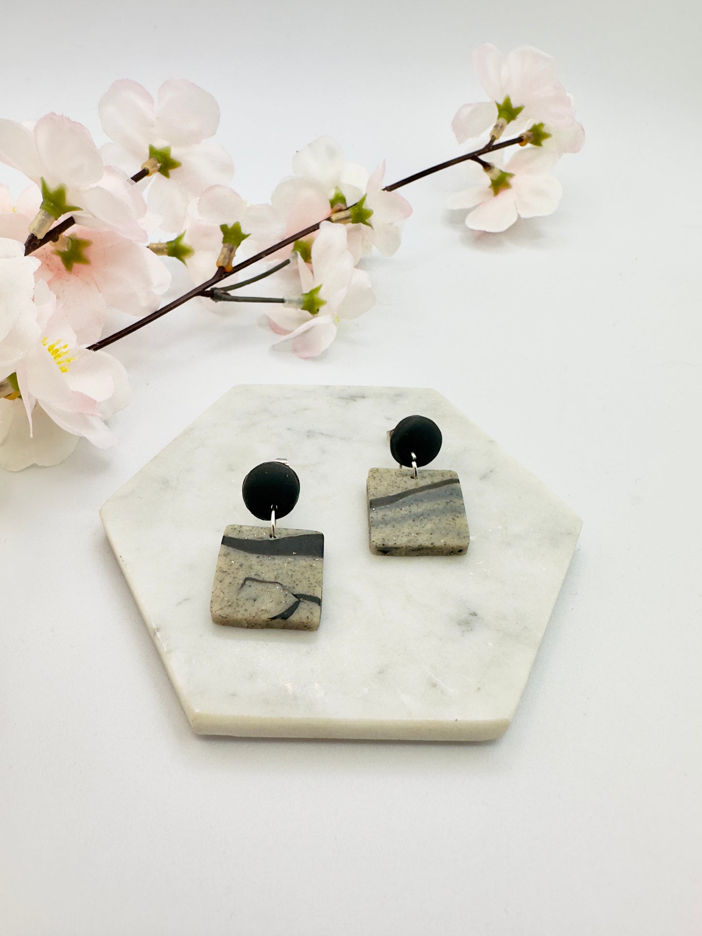 Square Dot Earrings - Grey Marble