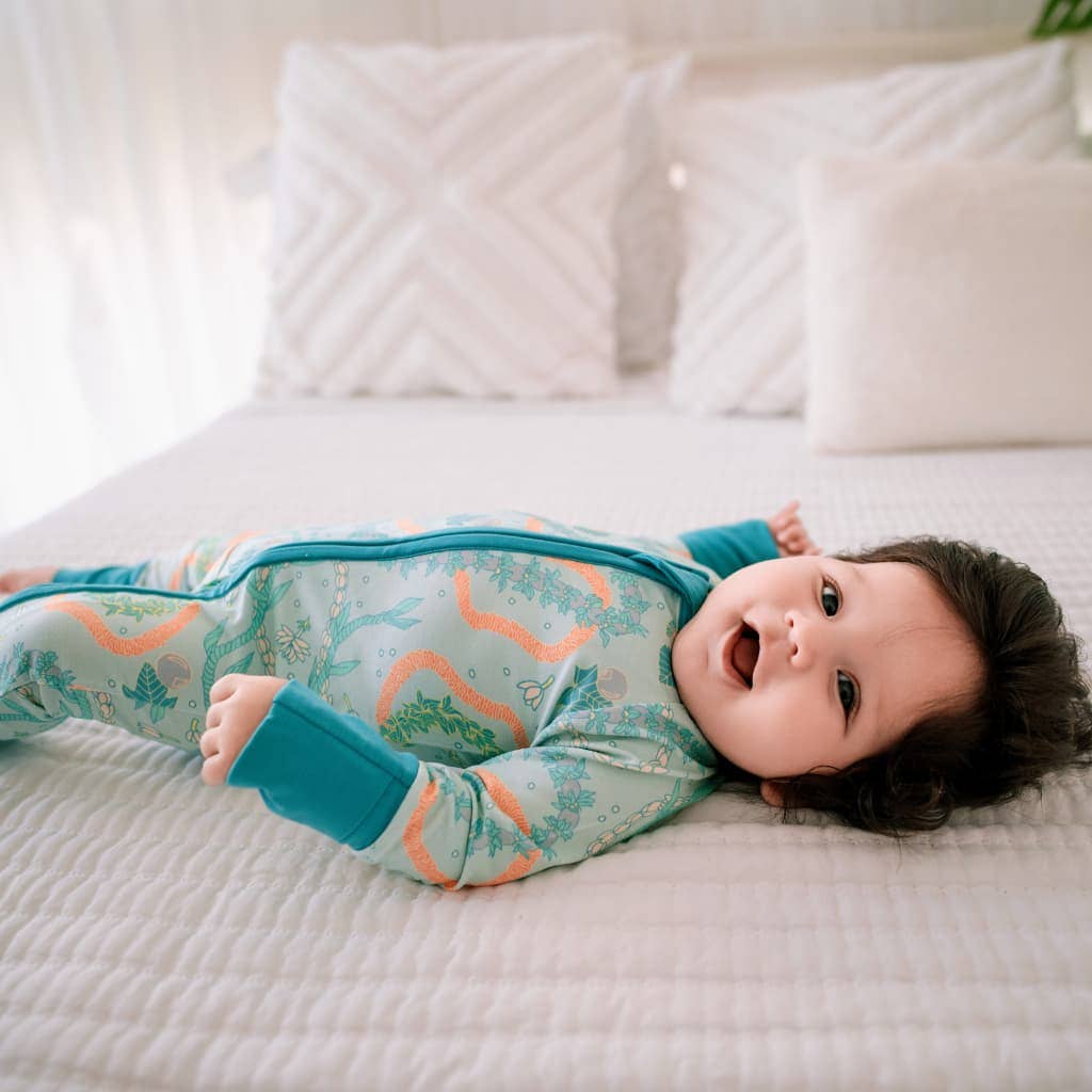 Lei Stand Bamboo Coverall