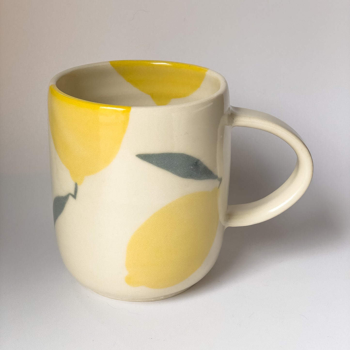 Large Lemon Illustrated 16oz Mug