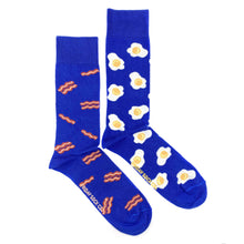 Load image into Gallery viewer, Bacon &amp; Eggs Mismatched Mens Socks
